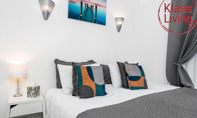 Bellshill Apartamento | Apartamento Elmbank Street con Wifi gratuito y aparcamiento.