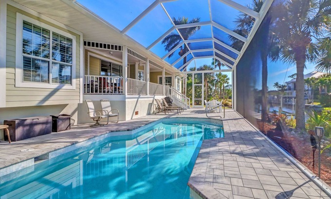Bonita Springs Casa | Canal Home con muelle