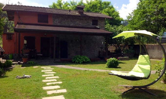 Beverino Villa | Casa antigua con parque cerca a los cinco TIERRAS