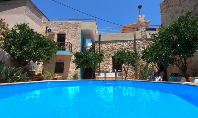 Maroulas Cama Y Desayuno | Old Olive Mill Maroulas - Bed and Breakfast