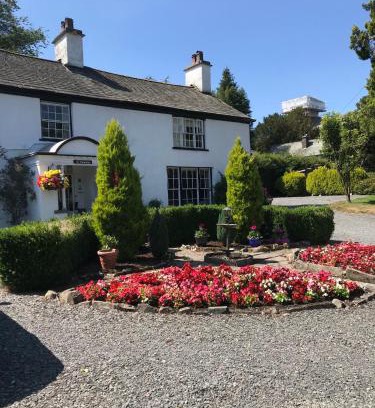 Hawkshead Casa | Old School House