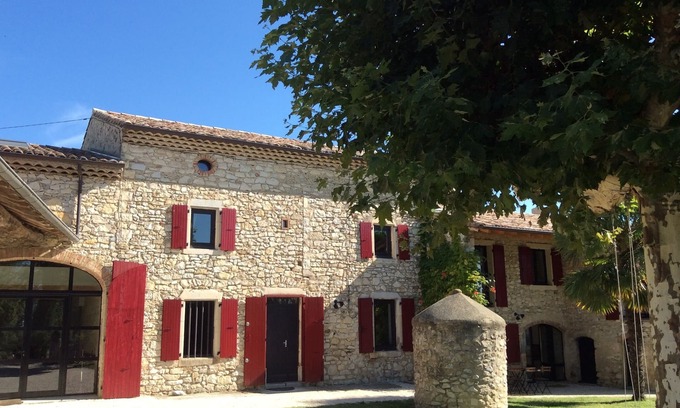 Marsanne Casa | Antigua casa de piedra en Marsanne en Drome provenzal