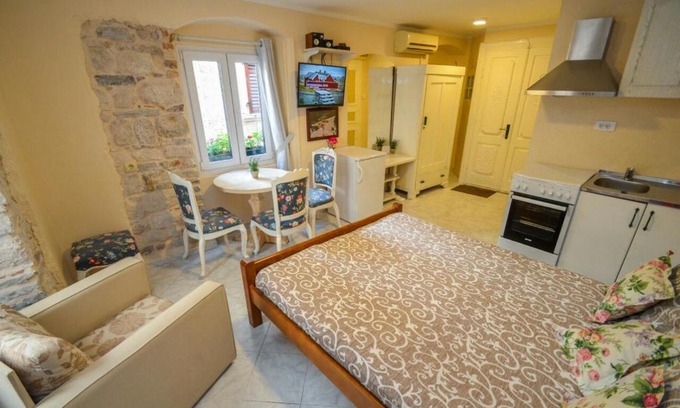 Kotor Old Town Apartamento | Old Town Center