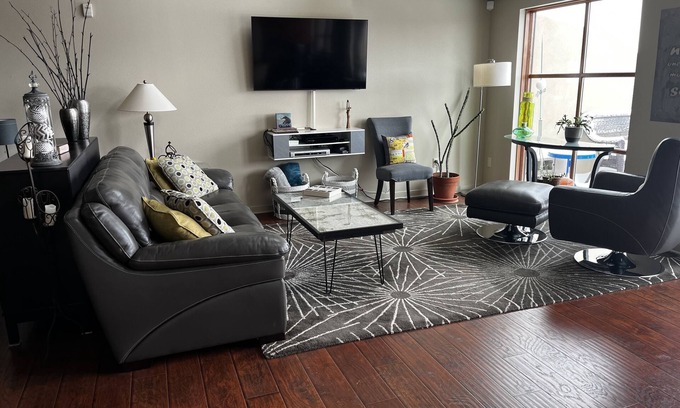 Old Town Condominio | Old Town Loft, Top Floor!