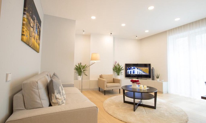 Uzupis Apartamento | Old Town River Apartments Vilnius