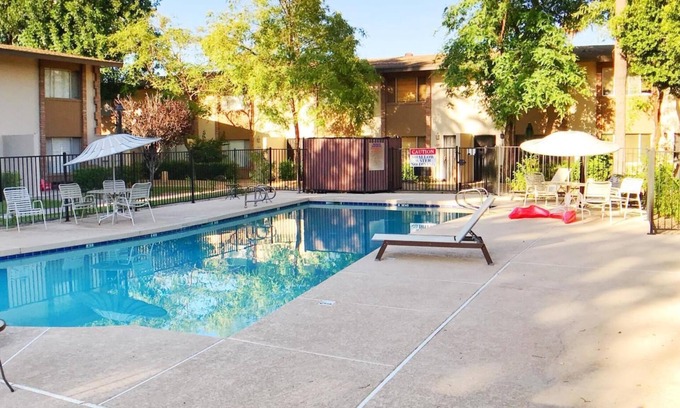 Fashion Square Condominio | Old Town Scottsdale Condo with a Flare!