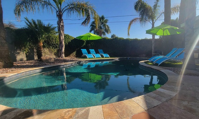 Southwest Village Casa | Old Town Scottsdale modern decor big pool hot tub TV on patio Comfort Convenient