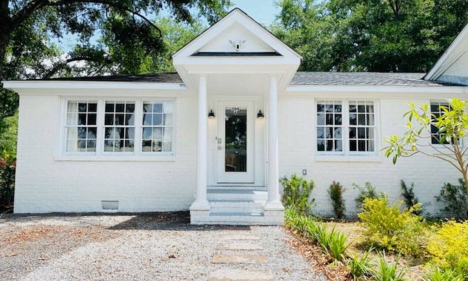 Old Village Casa | Old Village Double - Renovated Duplex - Sleeps 14