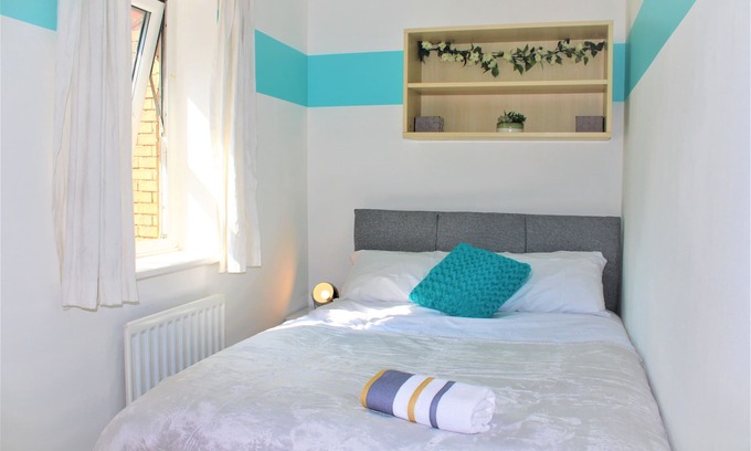 Milton Keynes Casa | Oldbrook Lovely 3 bedroom house FREE WIFI AND NETFLIX