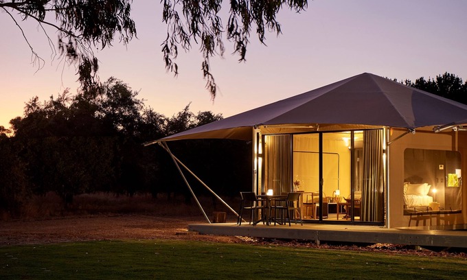 Cowaramup Otro | Olio Bello Lakeside Glamping