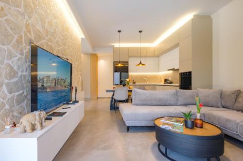 Achilleio Casa | Olive Garden House