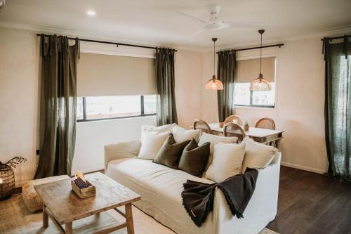 Winton Casa | Olive Grove Winton