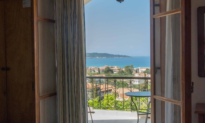 Argassi Hotel | Olive Tree Apartments