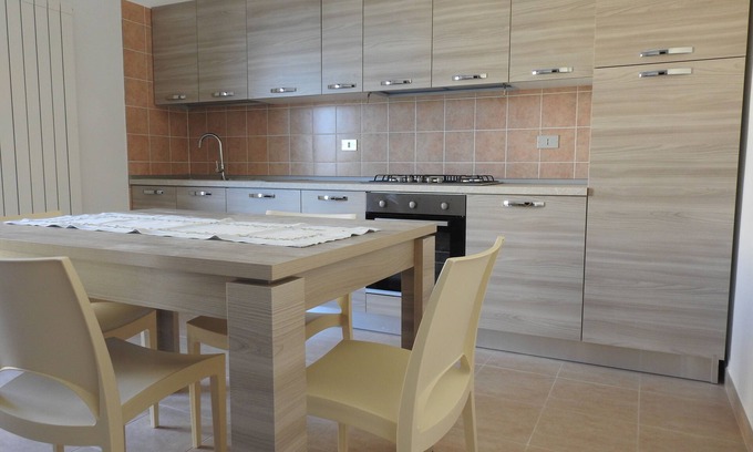 Piane d'Archi-Quadroni Apartamento | Los olivos se quedan entre el mar y las montañas.