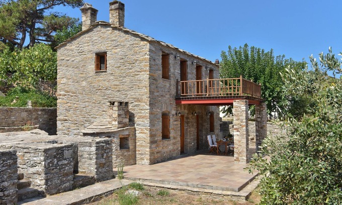 Raches Casa | Oliveland House - Casa tradicional de piedra