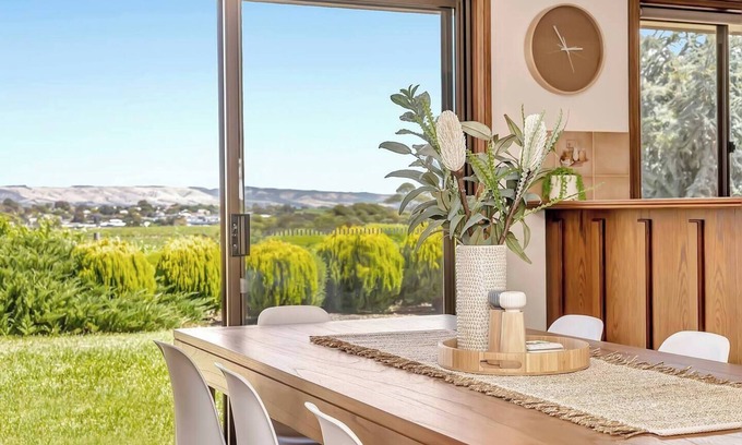 McLaren Vale Casa | Olivers Homestead An Idyllic Vineyard Retreat