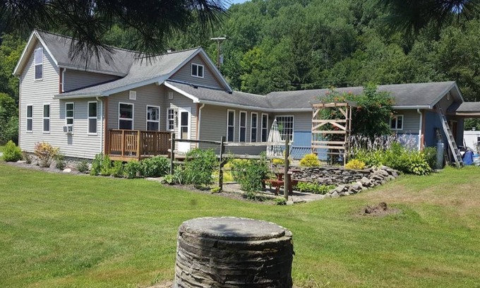 Susquehanna Otro | Olivia House es una antigua granja que ha sido actualizada.