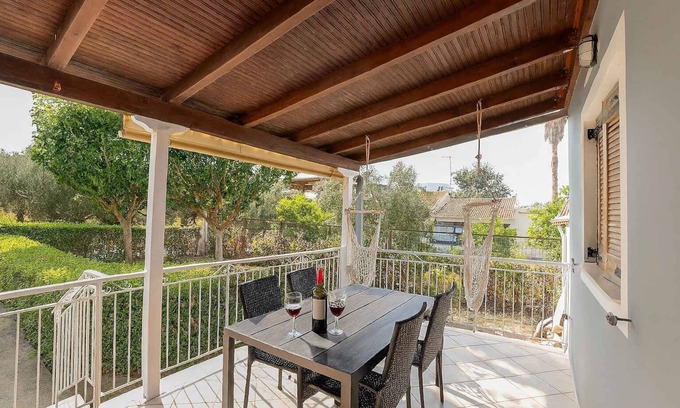 Eva Casa | Olivilla Garden Retreat – A Peaceful Escape