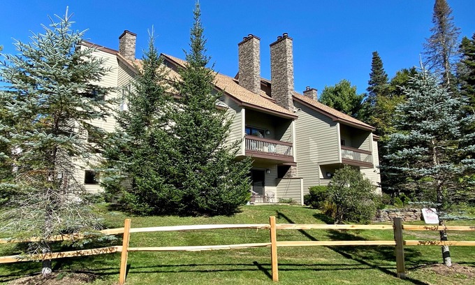 Lake Placid Condominio | Olympic Condo - Whiteface Club Resort - Views - Jackrabbit Trail - STR 200356