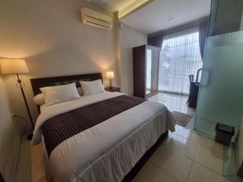 Sinduharjo Hotel | Omah Kawung Homestay Syariah