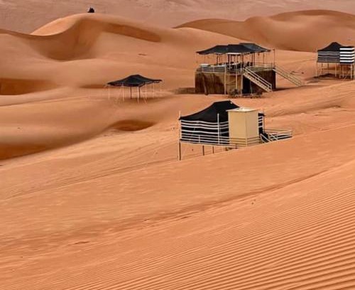 Bidiya Otro | Oman desert private camp