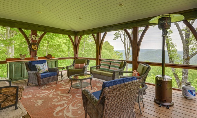 Cullowhee Casa | On 22 Acres: Cullowhee Craftsman Home w/ Mtn Views