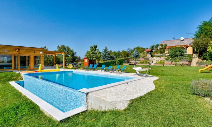 Sveti Juraj na Bregu Casa | Alojamiento de 3 habitaciones en Dragoslavec