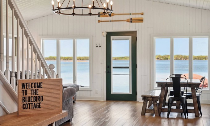 Annandale Cabina | on Clearwater Lake