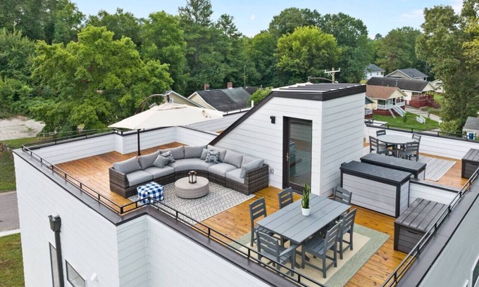Durham Apartamento | On Cloud Durham + 2BR w/ Rooftop Deck