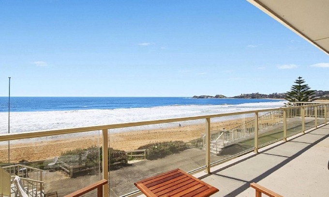 Wamberal Apartamento | EN LA PLAYA # 13, FRENTE AL MAR, INCREÍBLES VISTAS AL OCÉANO