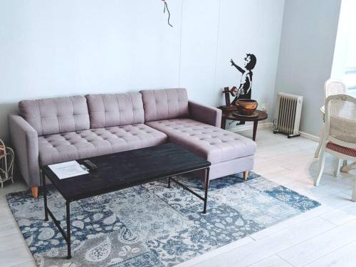 Redhill Apartamento | On The Beach at Surfers Corner