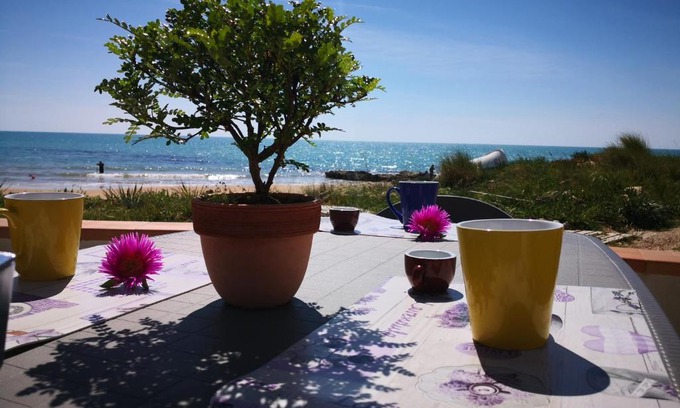 Casuzze Casa | On the Beach