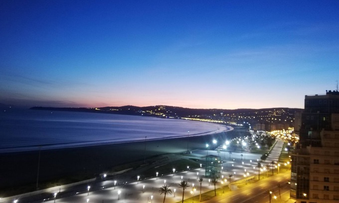 Tangier Apartamento | On the seafront, 3 bedroom 2 bathroom apartment, swimming pool, private parking