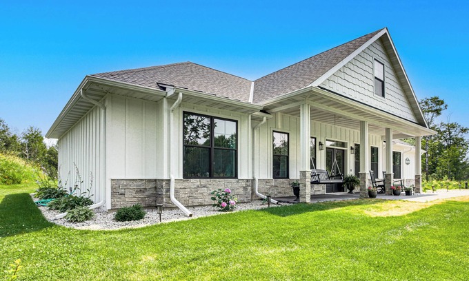 Onamia Casa | Onamia Vacation Rental ~ 1 Mi to Mille Lacs Lake!