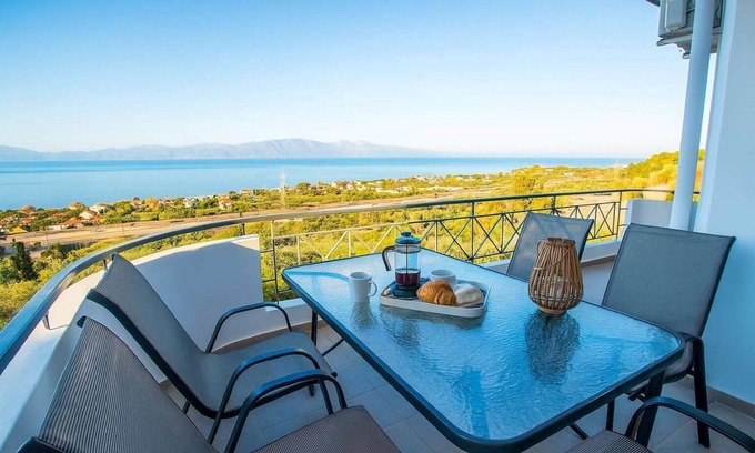Xylokastro-Evrostina Casa | Onar Zin Seabliss - Penelope Poolside Getaway
