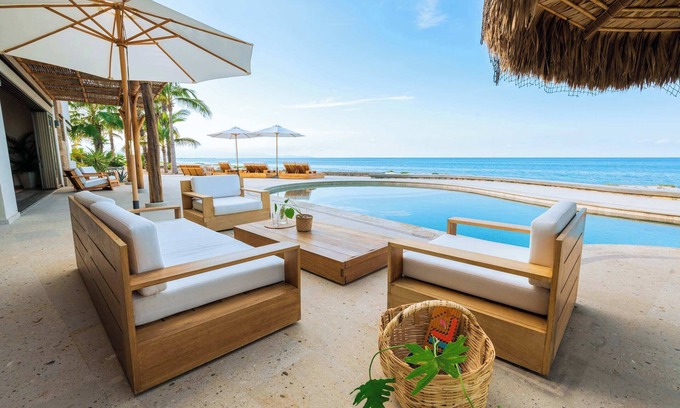 La Ribera Villa | Onda Beach Villa in La Ribera by The Agency Baja