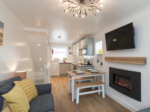 Staithes Casa | One Beckside Cottage