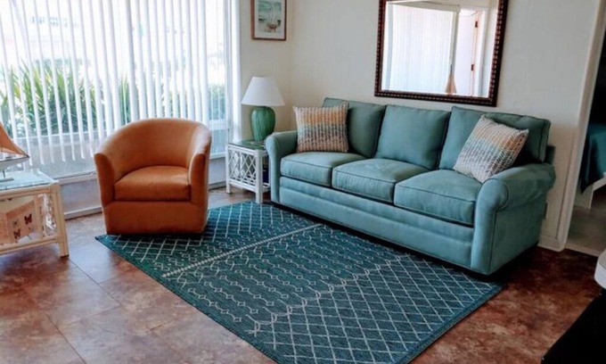 Hillsboro Beach Apartamento | One Bedroom Apartment #105