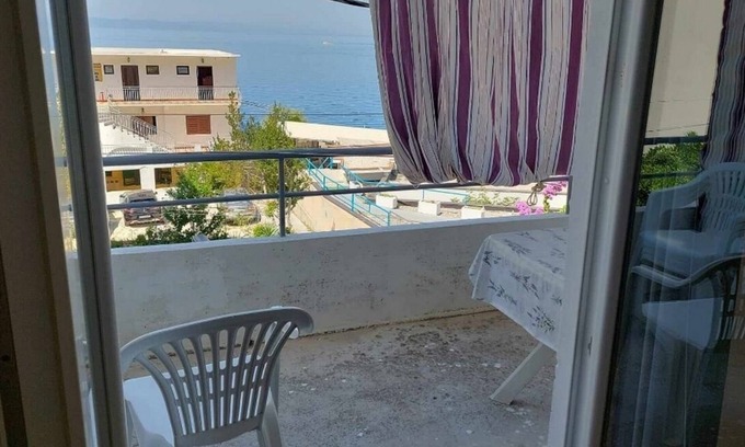 Drasnice Apartamento | Apartamento de una habitación con balcón y vista al mar Drasnice, Makarska (A-22398-b)