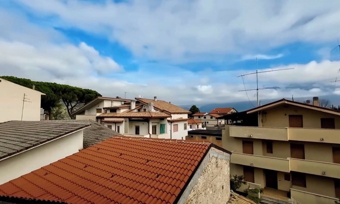 Raiano Apartamento | One Bedroom Apartment in Beautiful Raiano!