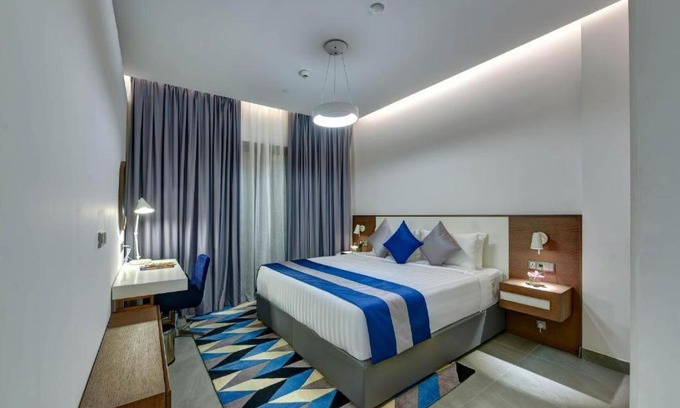 Dubai Investment Park Apartamento | One Bedroom Apartment In DIP By Luxury Bookings