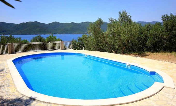 Viganj Apartamento | Apartamento de una habitación con terraza y vista al mar Viganj, Peljesac (A-260-b)