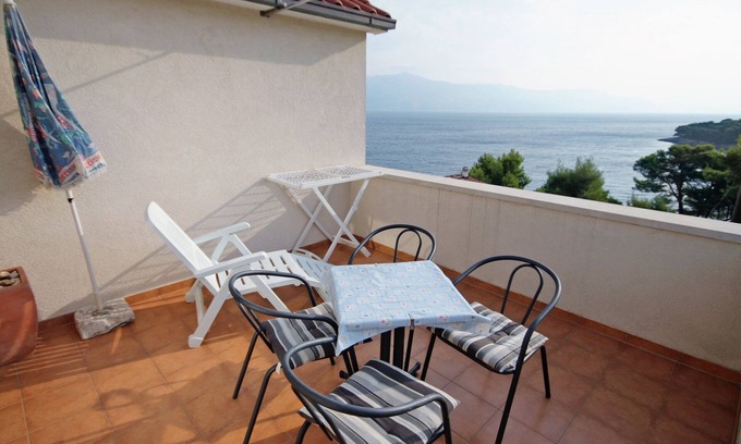 Postira Apartamento | Apartamento de una habitación con terraza y vista al mar Postira, Brac (A-3244-b)