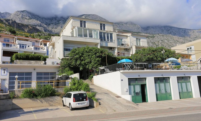 Tucepi Apartamento | Apartamento de una habitación con balcón y vista al mar Tucepi, Makarska (A-5263-b)