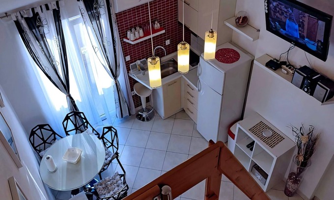 Tucepi Apartamento | Apartamento de una habitación con terraza y vista al mar Tucepi, Makarska (A-6058-a)