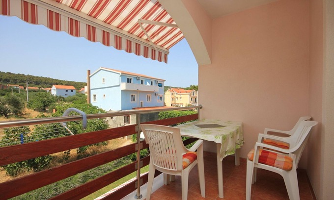 Kraj Apartamento | Apartamento de una habitación con una terraza Kraj, Pasman (A-8247-b)