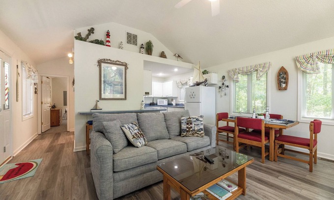 Grand Rivers Condominio | One Bedroom Bayside Condo
