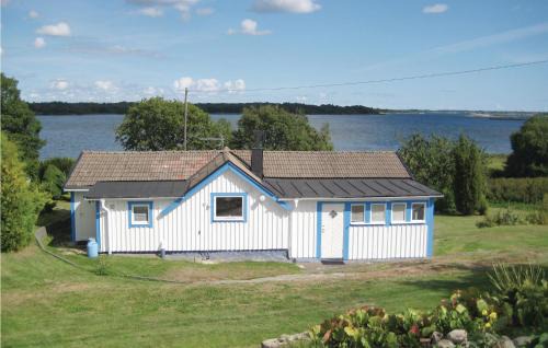 Sturko Casa | One-Bedroom Holiday Home In Sturko