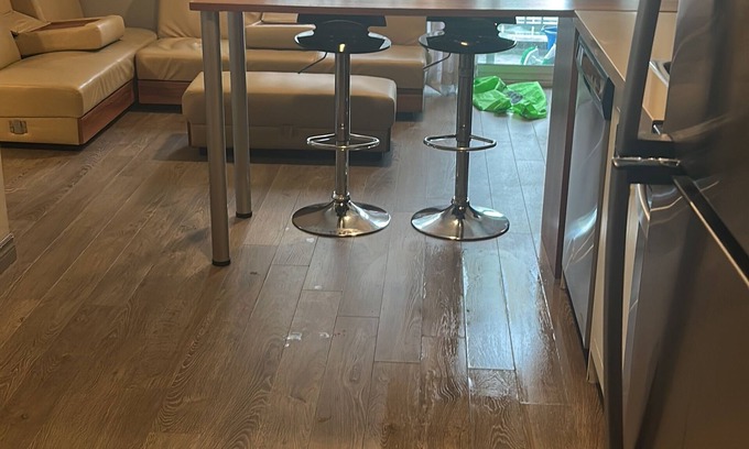 Waterloo Condominio | One bedroom in this luxury condo