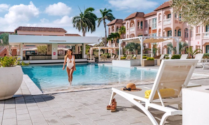 Palm Beach Condominio | One Bedroom Suite (1-Bedroom Apart-Hotel) with Pool by RedAwning